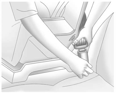 Chevrolet Equinox: Child Restraints. 4. Push the latch plate into the buckle until it clicks.